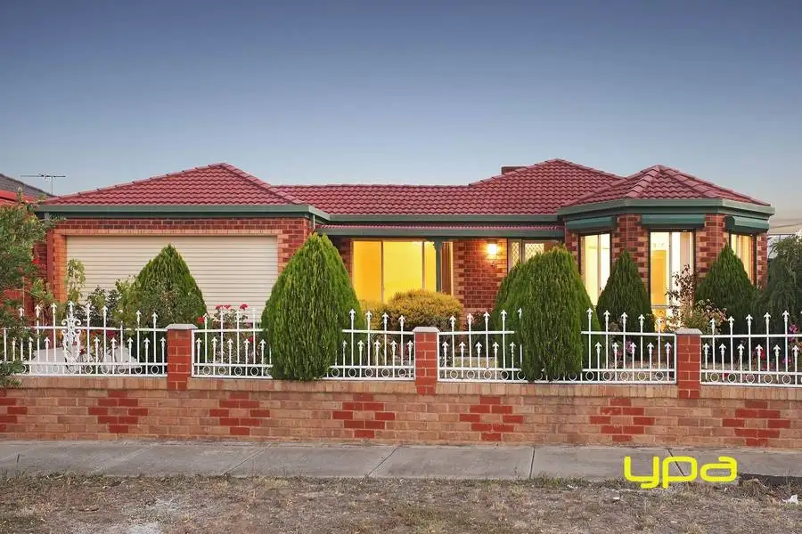 Main view of Homely house listing, 4 Provis Close, Burnside VIC 3023