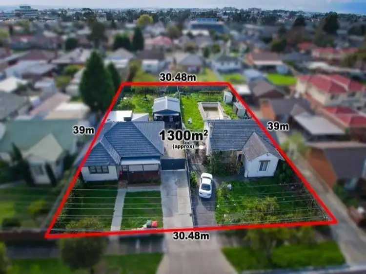 Second view of Homely house listing, 10 Dacelo Avenue, Broadmeadows VIC 3047