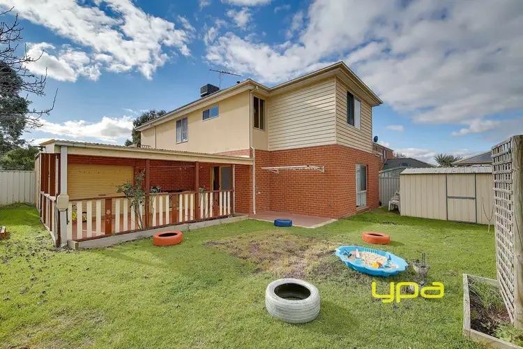 Seventh view of Homely house listing, 22 Tuscorora Green, Craigieburn VIC 3064