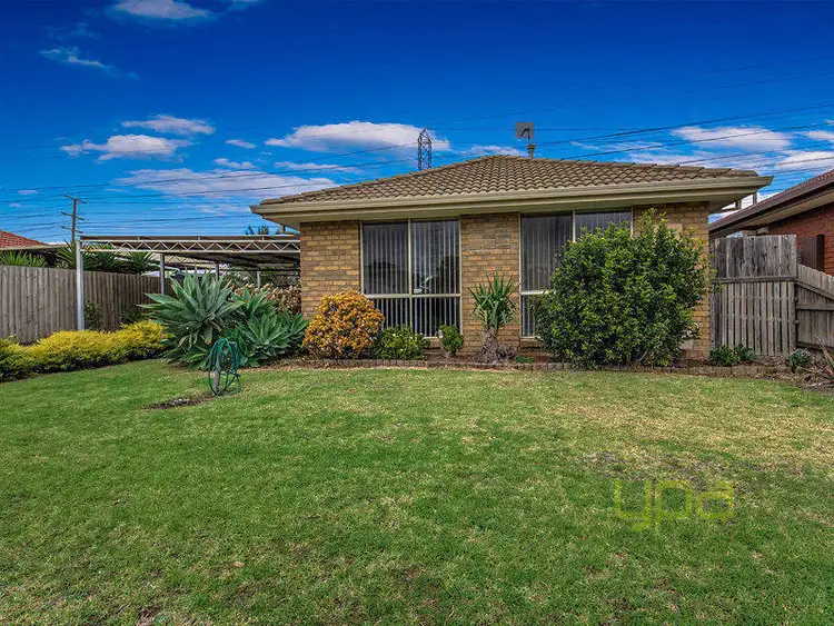 Second view of Homely house listing, 24 Currunghi Court, St Albans VIC 3021