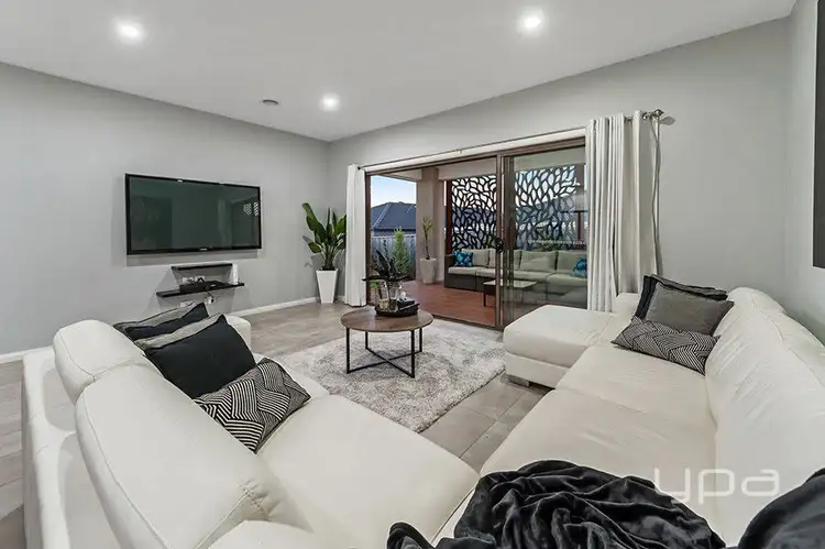 Second view of Homely house listing, 26 Towerhill Avenue, Doreen VIC 3754
