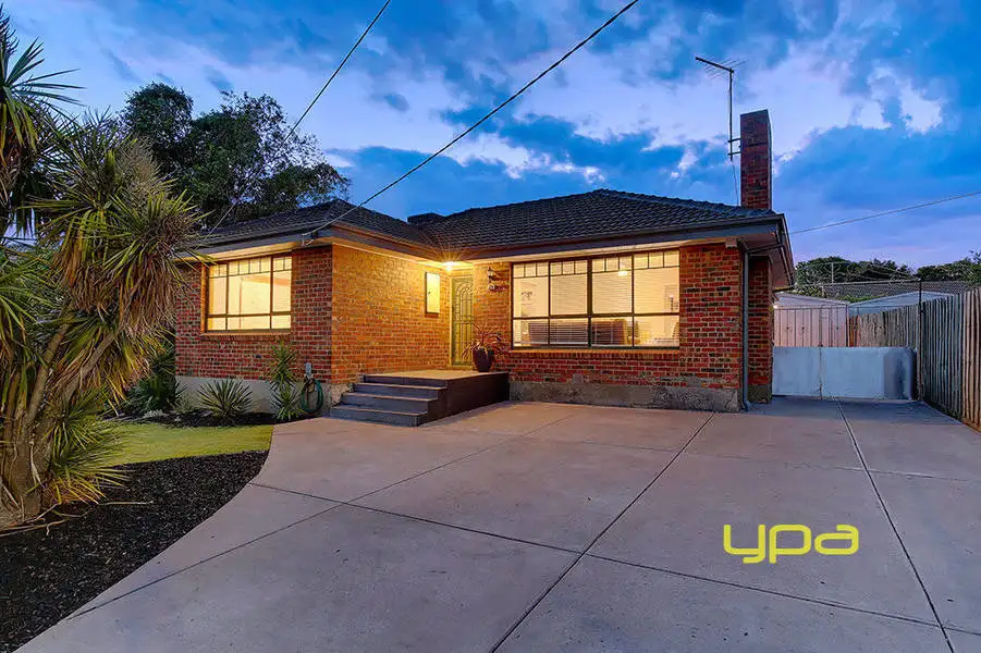 Main view of Homely house listing, 27 Waranga Crescent, Broadmeadows VIC 3047