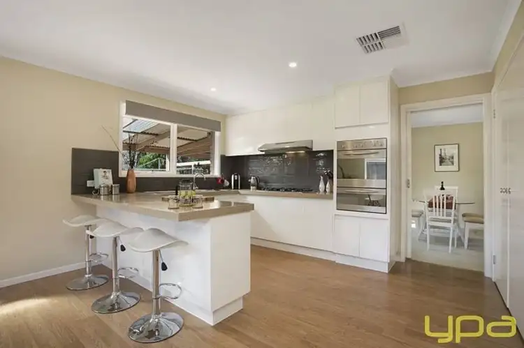 Fourth view of Homely house listing, 5 Scullin Court, Sunbury VIC 3429