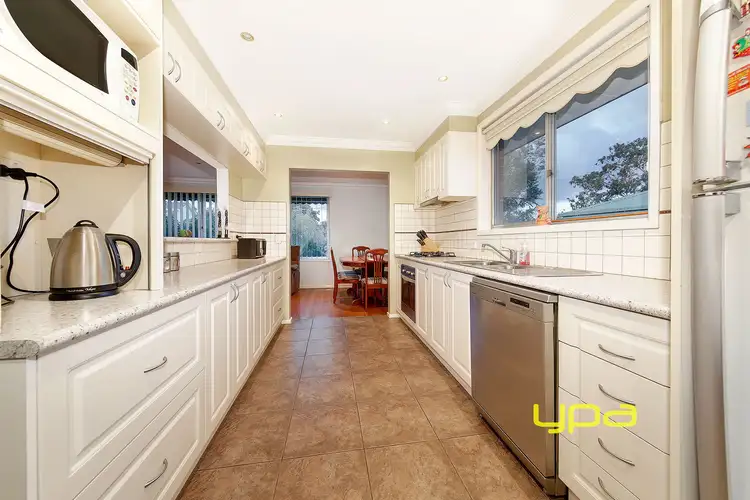 Fourth view of Homely house listing, 5 Avondale Court, Gladstone Park VIC 3043