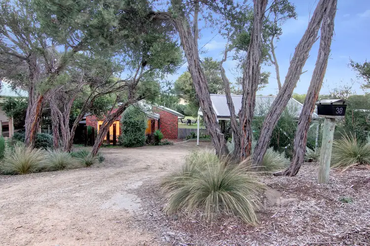 38 Chenier Street, Rye VIC 3941