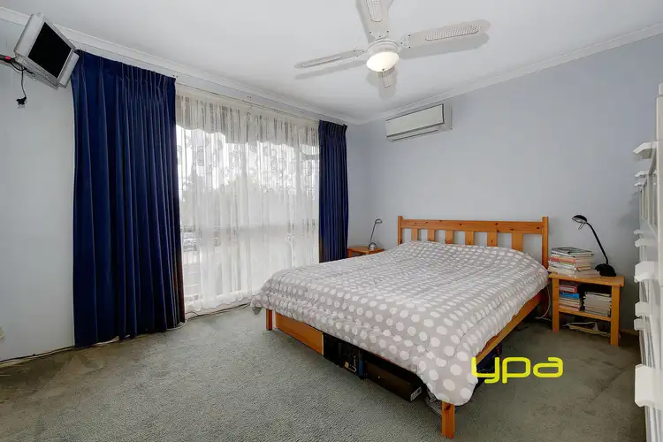 Sixth view of Homely house listing, 2 Mackinnon Court, Westmeadows VIC 3049