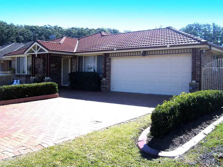19 Woodbury Park Dr, Mardi NSW 2259