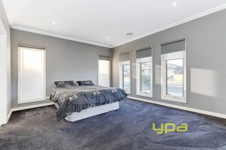 Seventh view of Homely house listing, 4 Spirited Circuit, Craigieburn VIC 3064