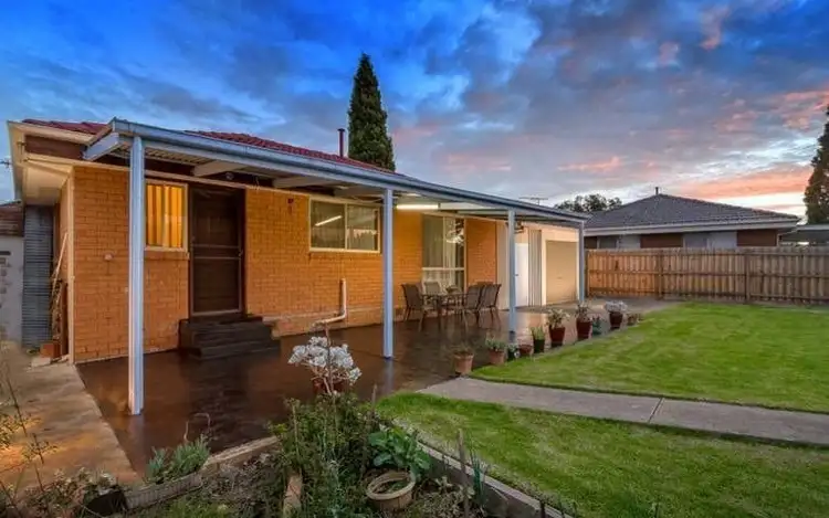 Second view of Homely house listing, 10 Pinnacle Court, Lalor VIC 3075