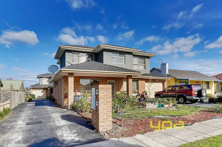 Main view of Homely unit listing, 2-3/11 Dacelo Street, Broadmeadows VIC 3047