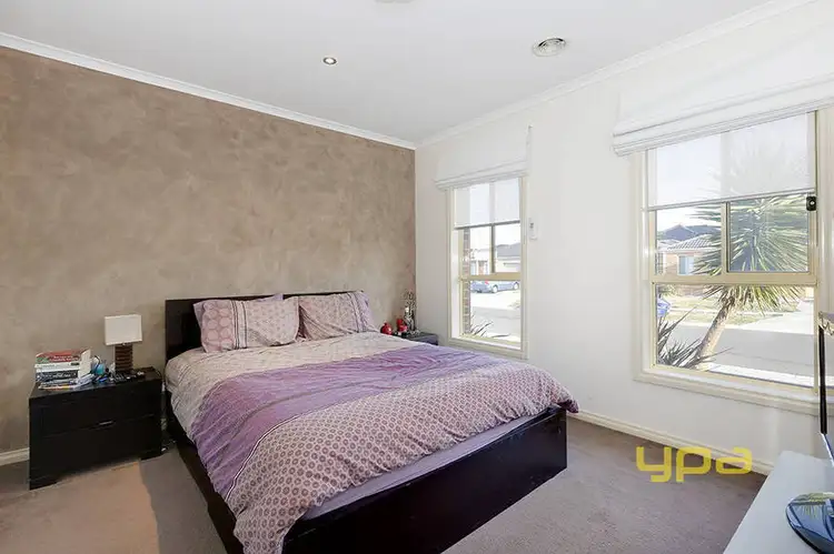 Sixth view of Homely house listing, 2/40 Jade Way, Hillside VIC 3037