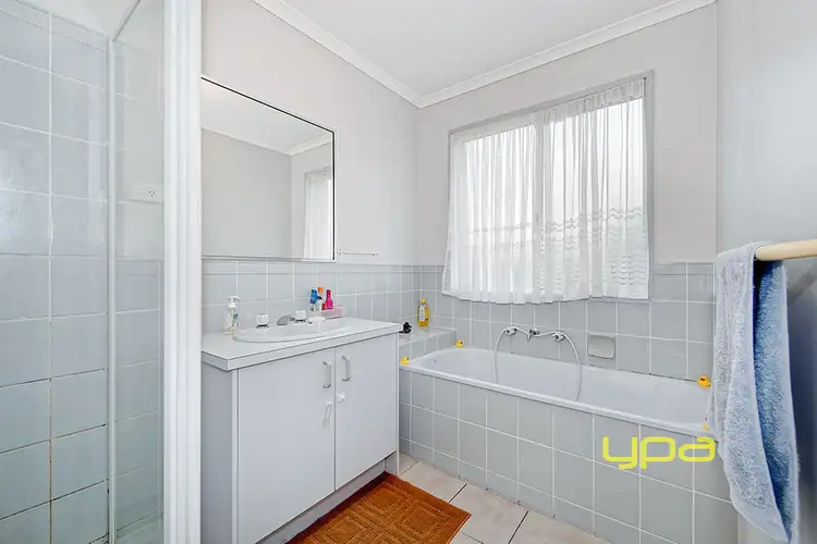 Seventh view of Homely house listing, 27 Fuschia Place, Meadow Heights VIC 3048