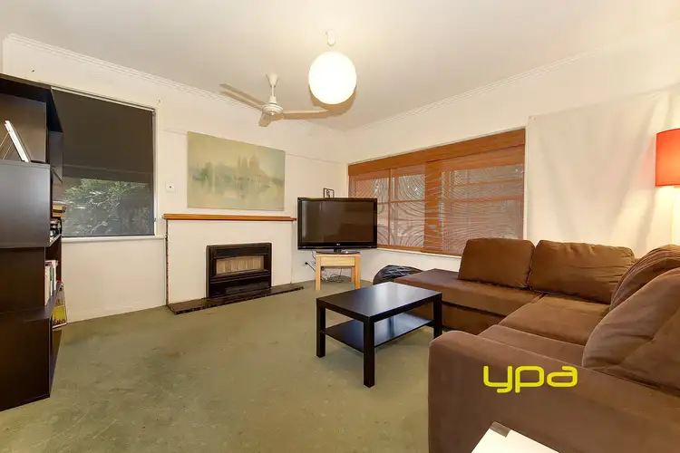 Fifth view of Homely house listing, 39 Emu Parade, Jacana VIC 3047