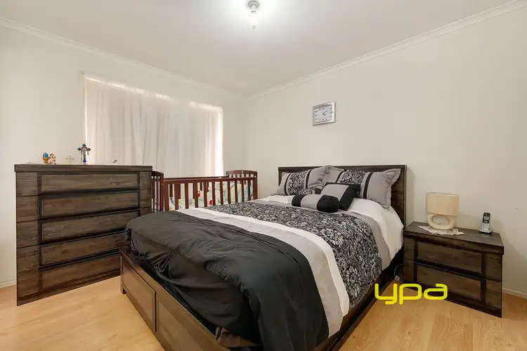 Sixth view of Homely unit listing, 1/5 Bronco Court, Meadow Heights VIC 3048