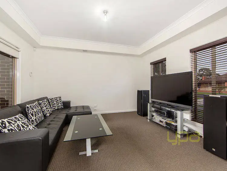 Second view of Homely house listing, 1/33 Grant Street, St Albans VIC 3021