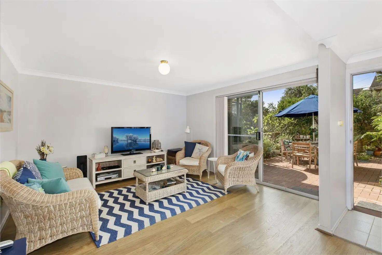 4/40 Avoca Drive, Avoca Beach, NSW 2251, 3房, 2浴, Townhouse