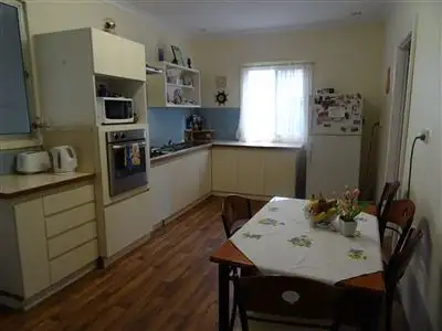 4 Muir Street, Manjimup, WA 6258, 3 Kuwarto, 1 Banyo, House