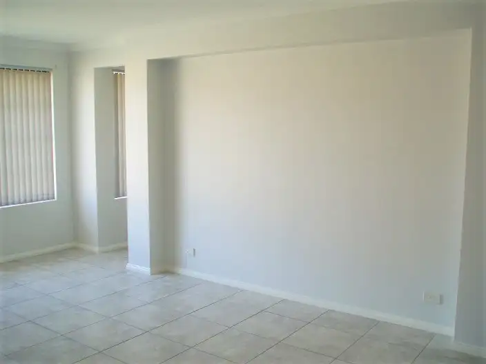 22 Camden Boulevard, Aubin Grove, WA 6164, 4房, 2浴, 独立屋