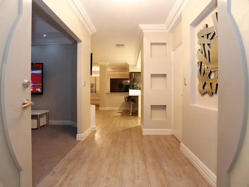 9 Rupara Circle, Quinns Rocks, WA 6030, 5 Kuwarto, 3 Banyo, House