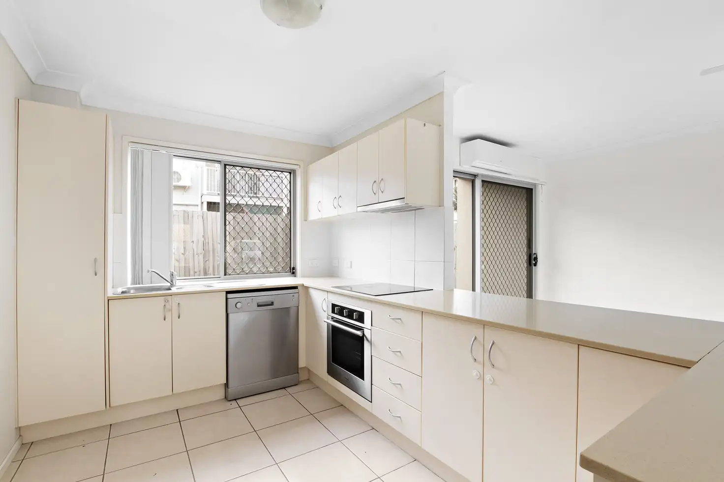 38/116 Station Road, Loganlea, QLD 4131, 3 ห้องนอน, 2 ห้องน้ำ, Townhouse