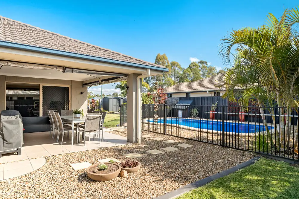 1 Lookout Place, Narangba, QLD 4504, 4 ห้องนอน, 2 ห้องน้ำ, House