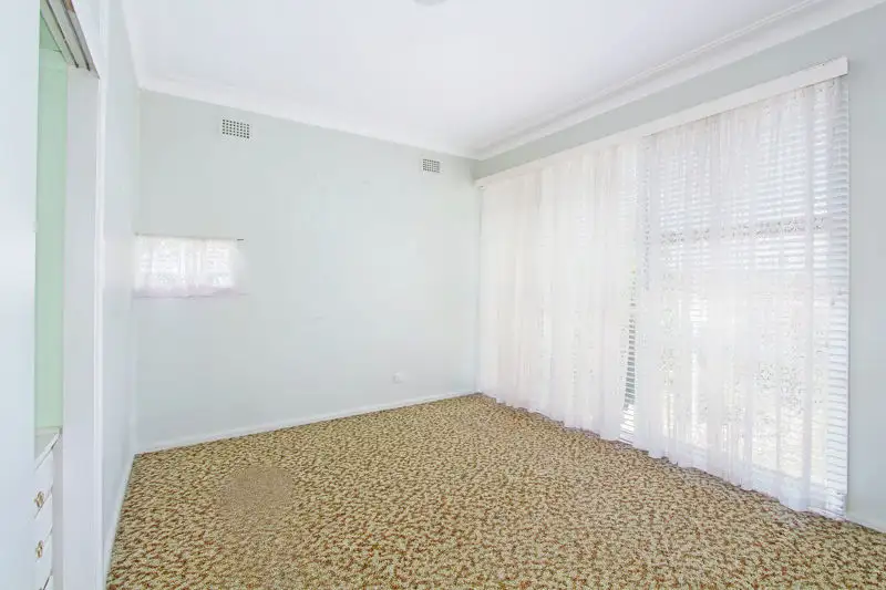 2 Grant Street, Tamworth, NSW 2340, 3 Kuwarto, 1 Banyo, House